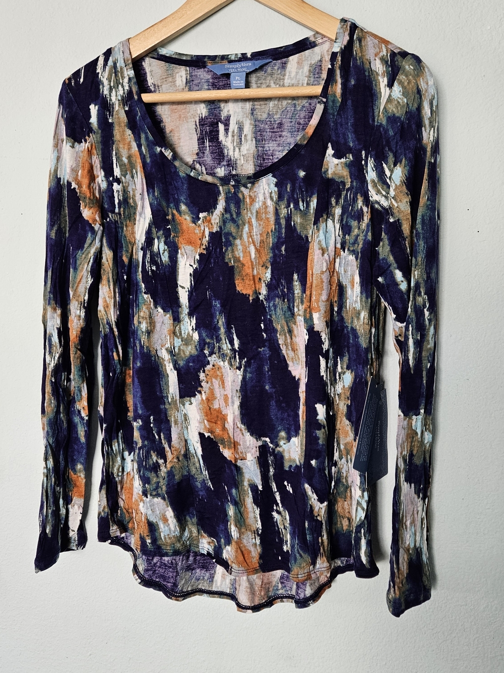 Simply Vera Vera Wang Purple Abstract Long Sleeve Scoop Neck Top